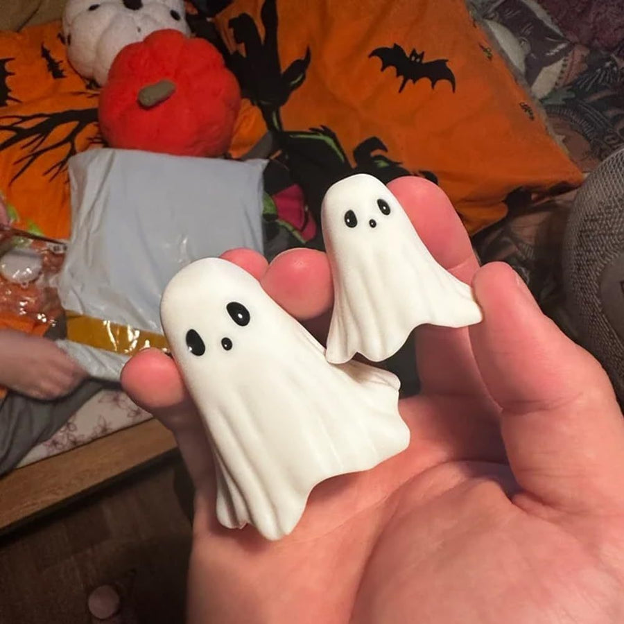 Multi-Functional Cute Ghosts Halloween Shelf Decorations